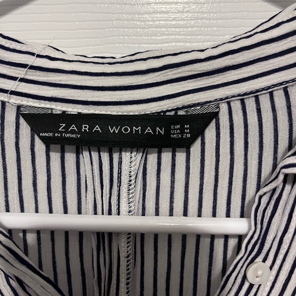 Zara black and white striped blouse in medium - Picture 3 of 5